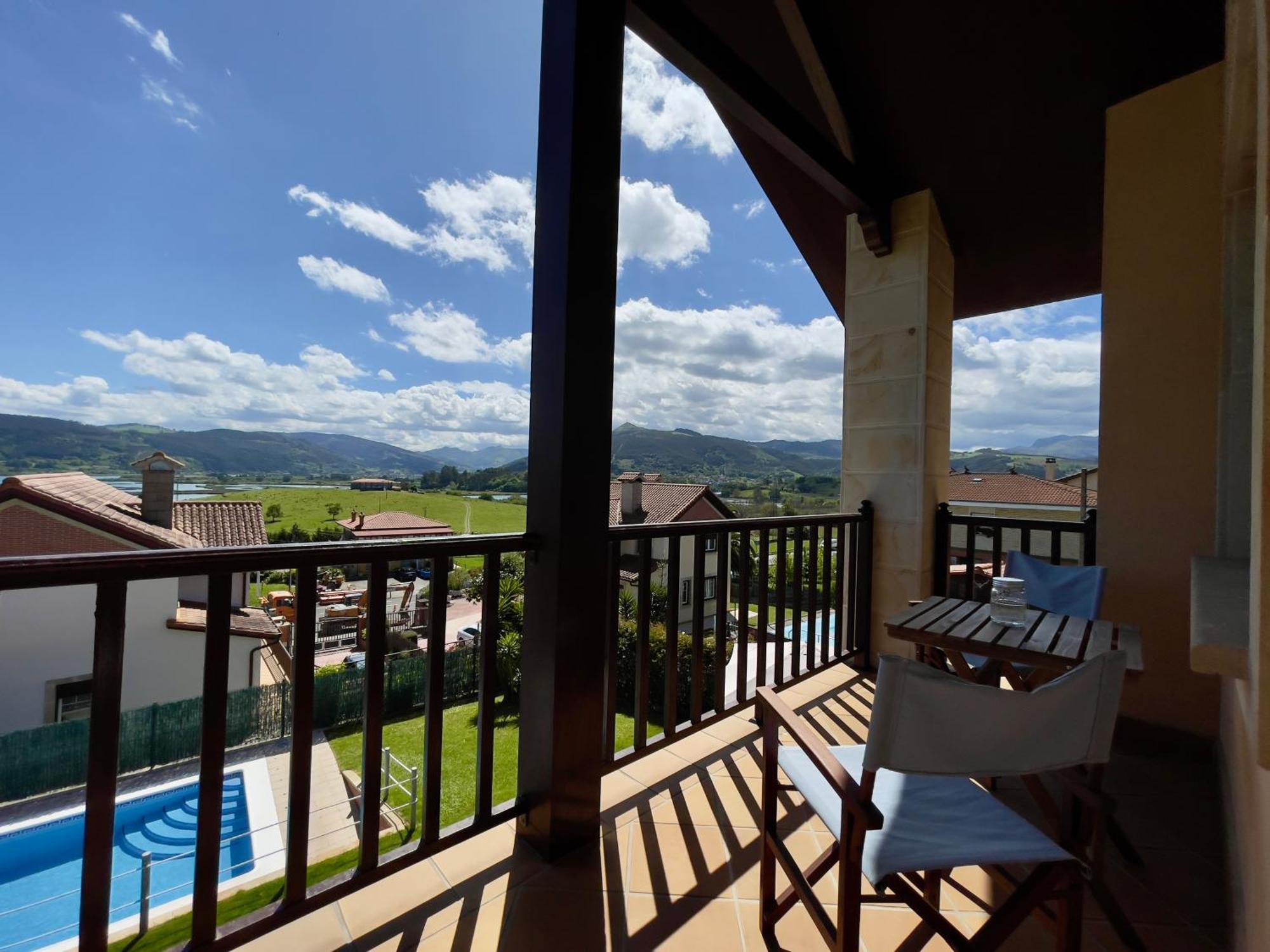 Olivos Villa